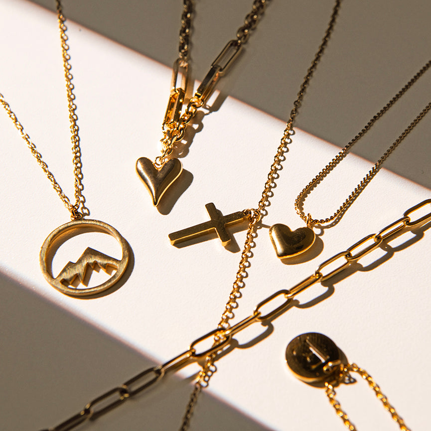 Gouden Sieraden voor Dames – Duurzaam, Waterproof & Betaalbaar