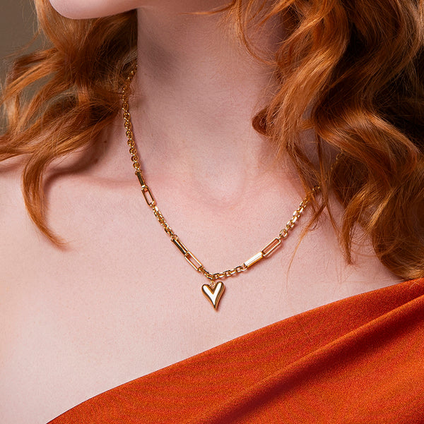 Gouden schakelketting met hart hanger – Heart Chain van Amberz.