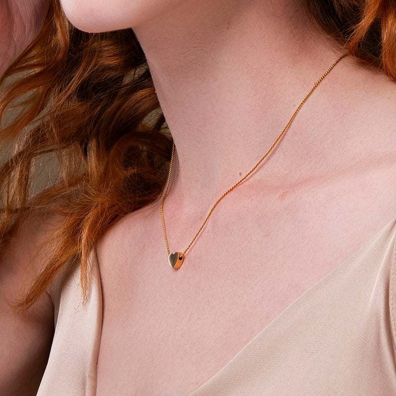 Gouden ketting met liefde hart hanger – Tiny Heart van Amberz.