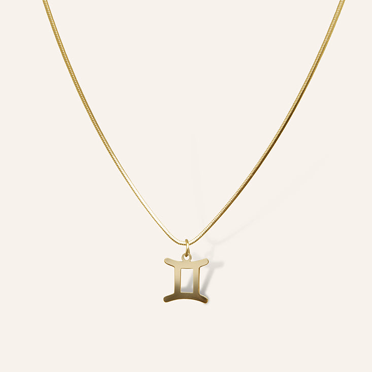 minimalistische gouden ketting met tweelingen sterrenbeeld hanger – zodiac ketting enkel